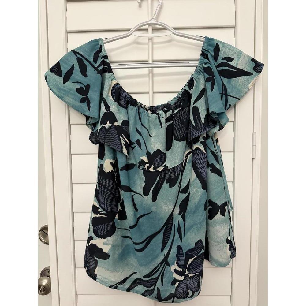 Anthropologie Maeve Islander off-the-shoulder top in a blue‎ and black floral